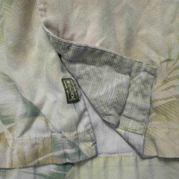 Tommy Bahama 100% Silk Short Sleeve Camp Shirt – Size Small - Picture 14 of 16
